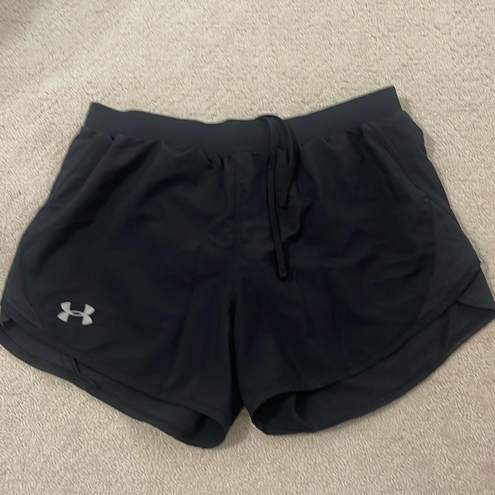 Under Armour loose black athletic shorts in Small
